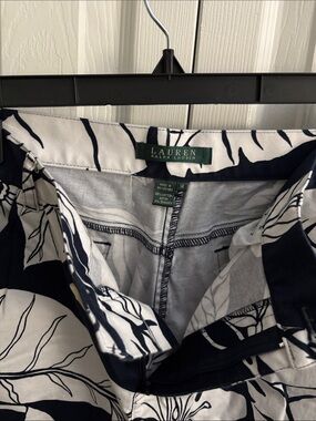 Lauren Ralph Lauren Navy and White Floral Pencil Skirt